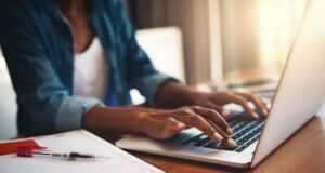 Aprendizaje en línea: ¿qué es y cómo funciona?